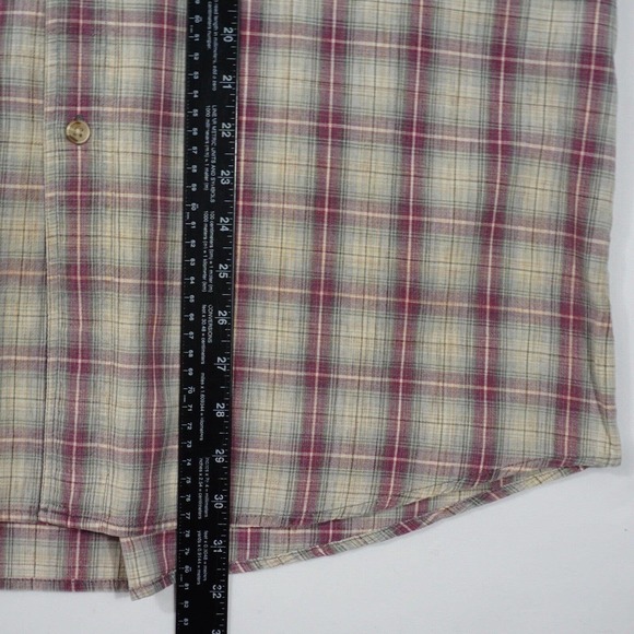 Vintage Woolrich Mens Plaid Button Up Size Large Short Sleeve Red Green - Picture 12 of 12